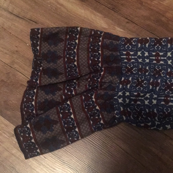 Boutique long sleeve dress - Picture 2 of 6